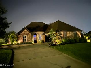 136 Northwind Dr, Madison, MS 39110