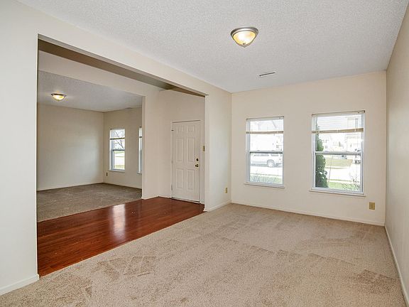 3rd image of 10675 Ballard Dr