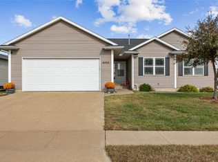 4890 Arlington Ave, Marion, IA 52302