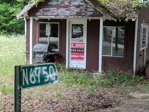 6750 Hiawatha Trl, Naubinway, MI 49762