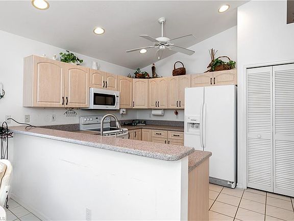 5th image of 3404 Sabal Springs Blvd