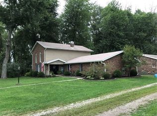 2490 Old Springfield Rd, Springfield, OH 45502