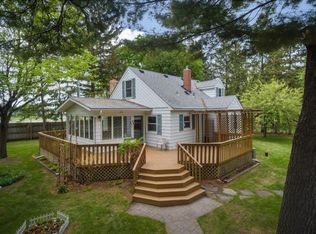 1640 Oakview Ln N, Plymouth, MN 55441