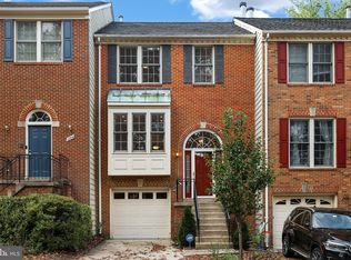 2102 Sabrina Dr, Vienna, VA 22182