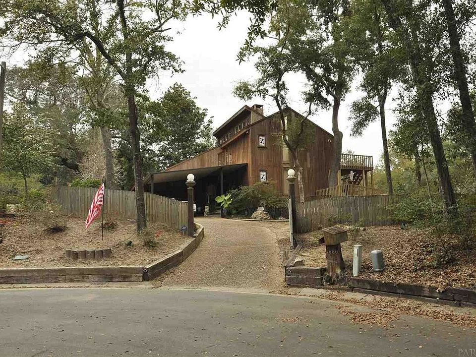 1st image of 4666 Baywoods Pl