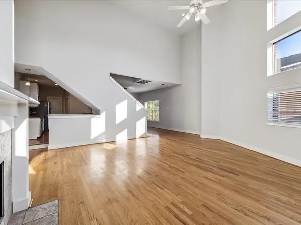 9710 Riddlewood Ln, Houston, TX 77025