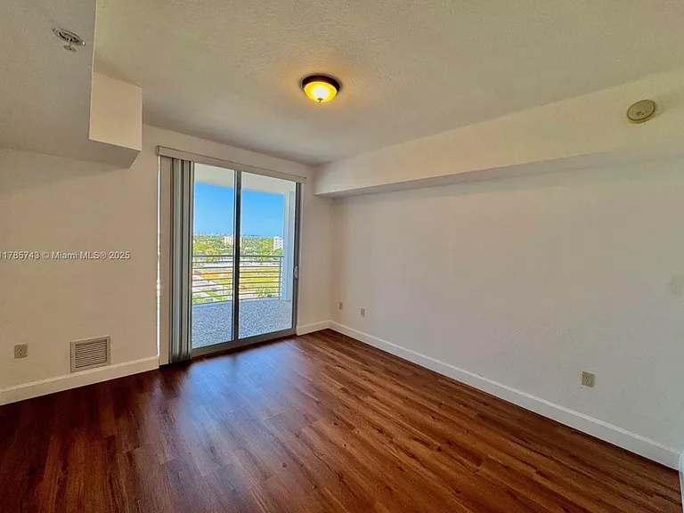1830 Radius Dr #910 — Photo 17