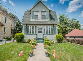 18 Springfield Rd, Elizabeth, NJ 07208