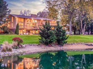 5327 Village Rd, Saline, MI 48176