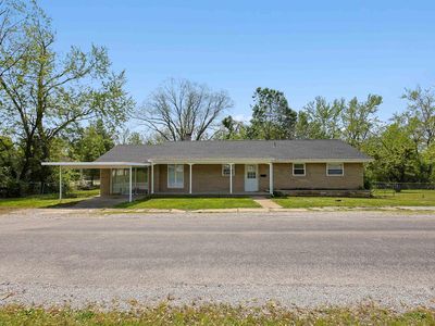 1813 Smith St, Eldorado, IL, 62930