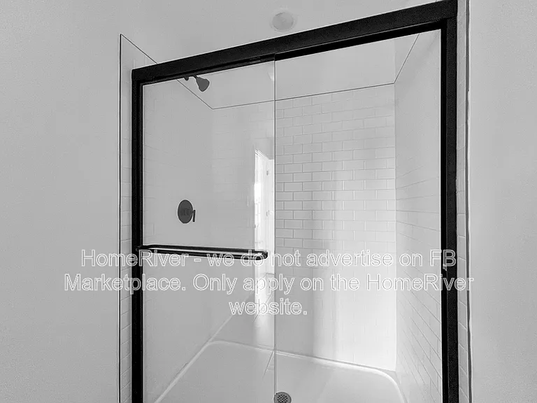 228 Clement Loop — Photo 18