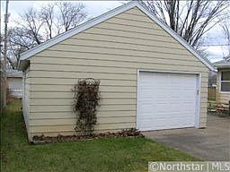 2nd image of 1043 27th Ave N