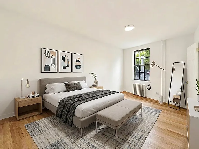 47 Franklin St #2 — Photo 3