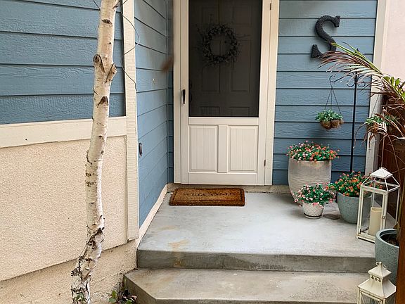 5th image of 1541 Plymouth Ln
