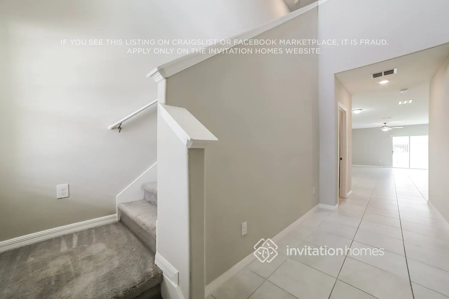 2190 Jungle Dr Ruskin, FL 33570 — Photo 4