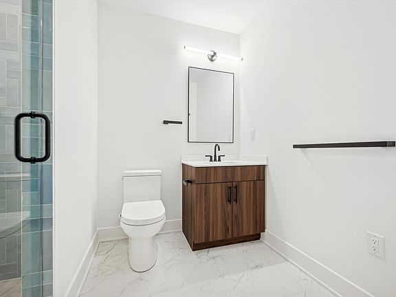 3rd image of 501 Washington Ln Suite 203