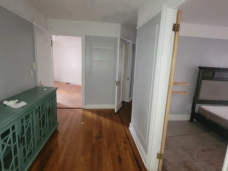 1515 Grand Concourse #I4 — Photo 6