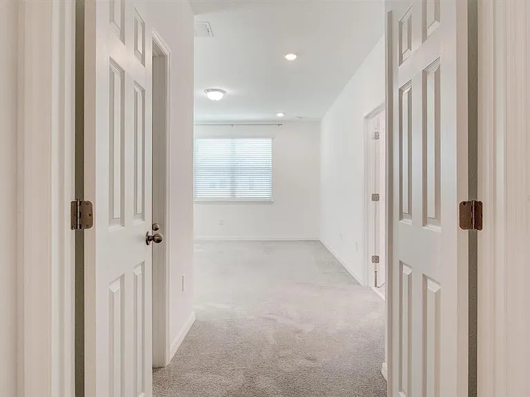 14704 Seton Creek Blvd — Photo 28