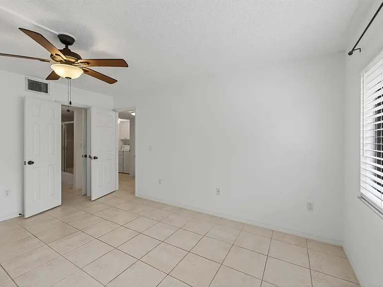 5735 Gardens Dr #5735 — Photo 24