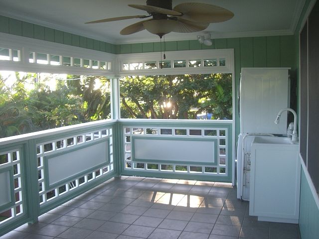 Large covered deck great trade winds
