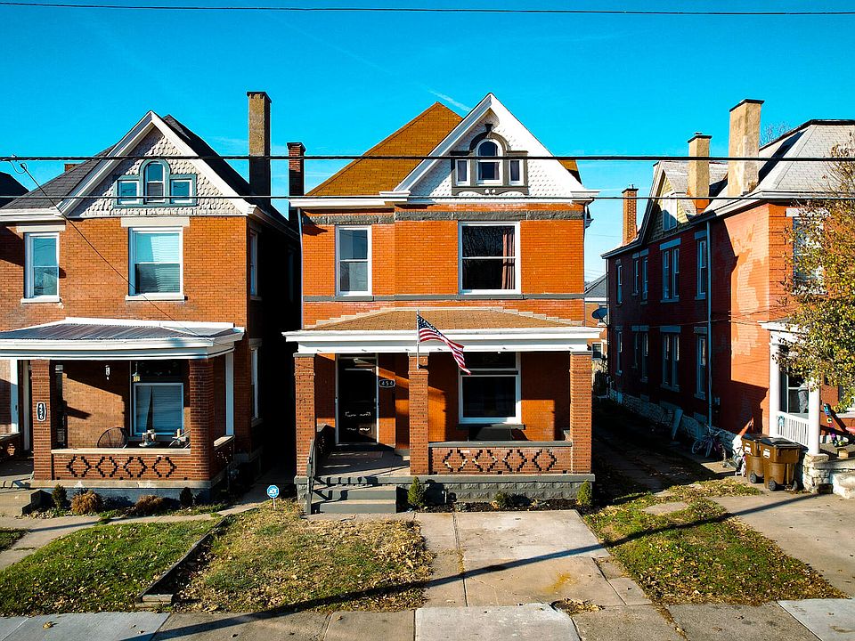 1st image of 454 Elm St