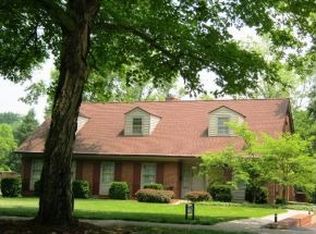 1542 Crescent Dr, Kingsport, TN 37664