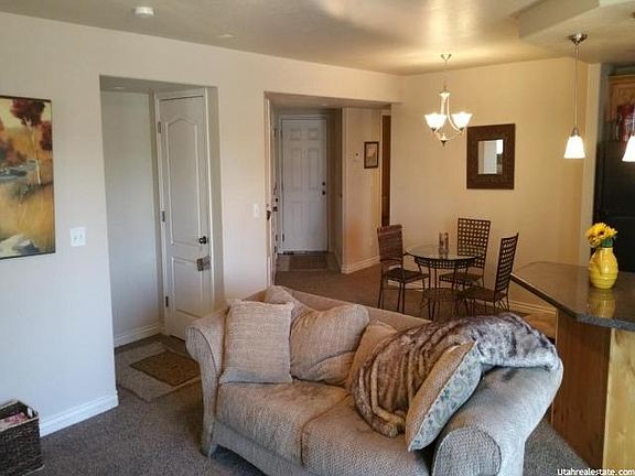 5th image of 1217 Cambria Way APT M203