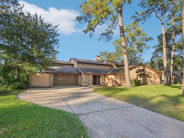 5914 Bermuda Dunes Dr