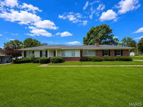 12163 Cheryl Ct, Saint Louis, MO 63128