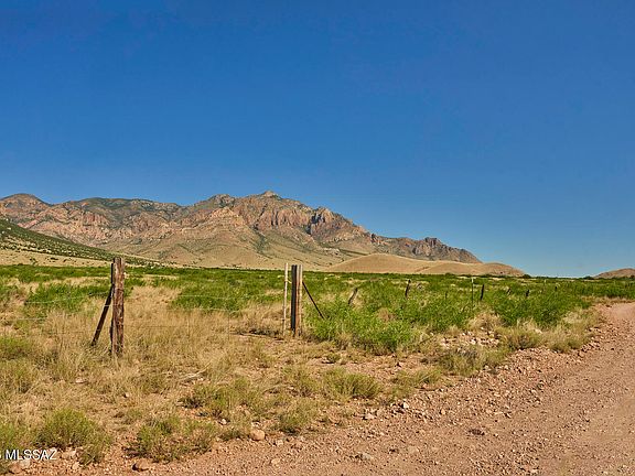 2nd image of N Eagle Ridge Trl #21