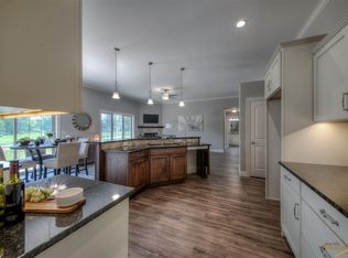 3024 Olive Grove Ct, Rapid City, SD 57703