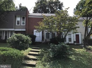 330 Roanoke Dr SE, Leesburg, VA 20175