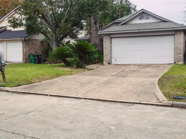 13106 Hollowcreek Park Dr, Houston, TX 77082