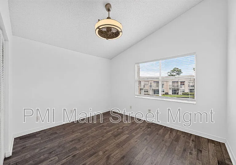 2512 Woodgate Blvd #203 — Photo 17