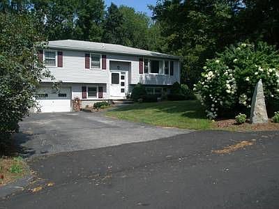 2nd image of 10 Leonard Ave