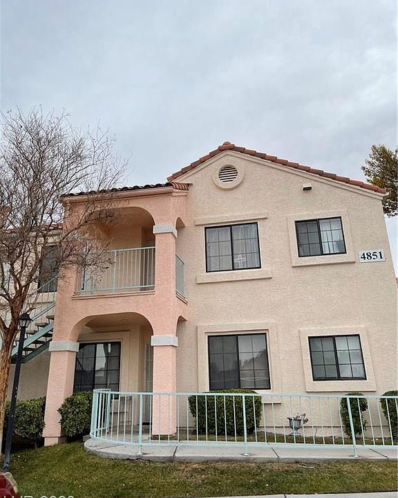 2nd image of 4851 S Torrey Pines Dr Unit 201
