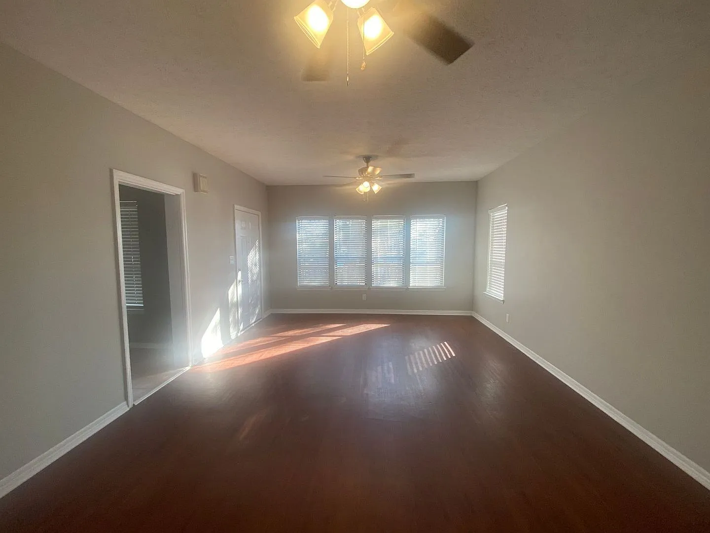 Cozy & Economical Unit in The Cove w/Waterfront Views of Massalina Bayou & Marina! — Photo 4