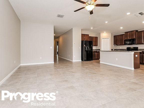 4th image of 15504 Caynor Ash Ln