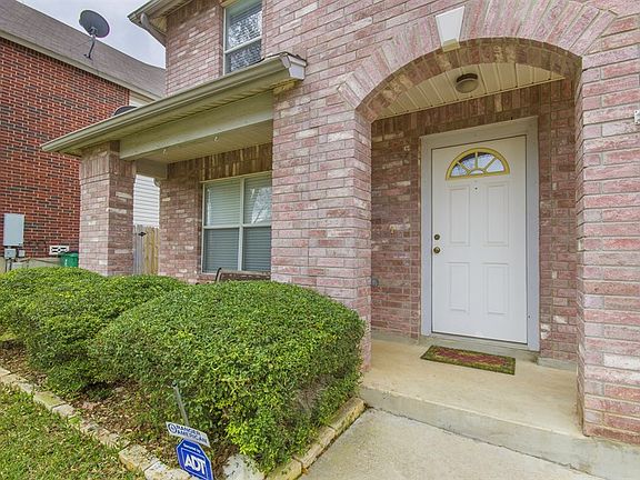 4th image of 1309 Rosie Ln