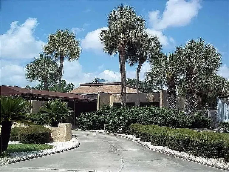 7701 Starkey Rd #710 — Photo 18