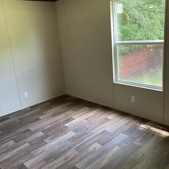 2209 E Effingham Hwy #D6 — Photo 7