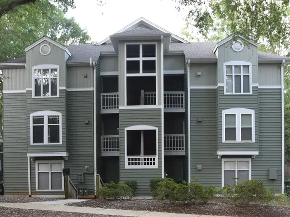 1221 Westview Ln APT 301, Raleigh, NC 27605