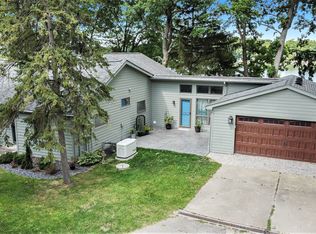 1311 Maxfield Rd, Hartland, MI 48353