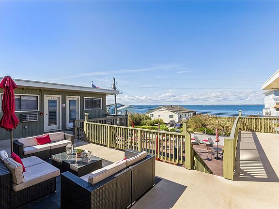 5th image of 78 E Bayview Ave #16
