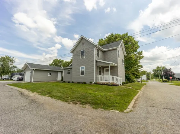 24 4th Ave, Mount Sterling, OH 43143
