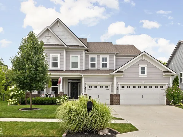 5925 Weldra Dr, Zionsville, IN 46077