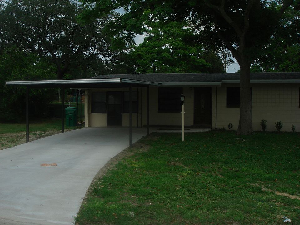 2nd image of 1308 Pine Ridge Dr