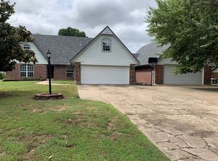 7824 S 236th East Ave, Broken Arrow, OK 74014