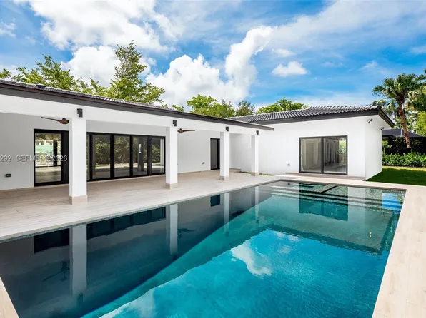 (undisclosed Address), Pinecrest, FL 33156