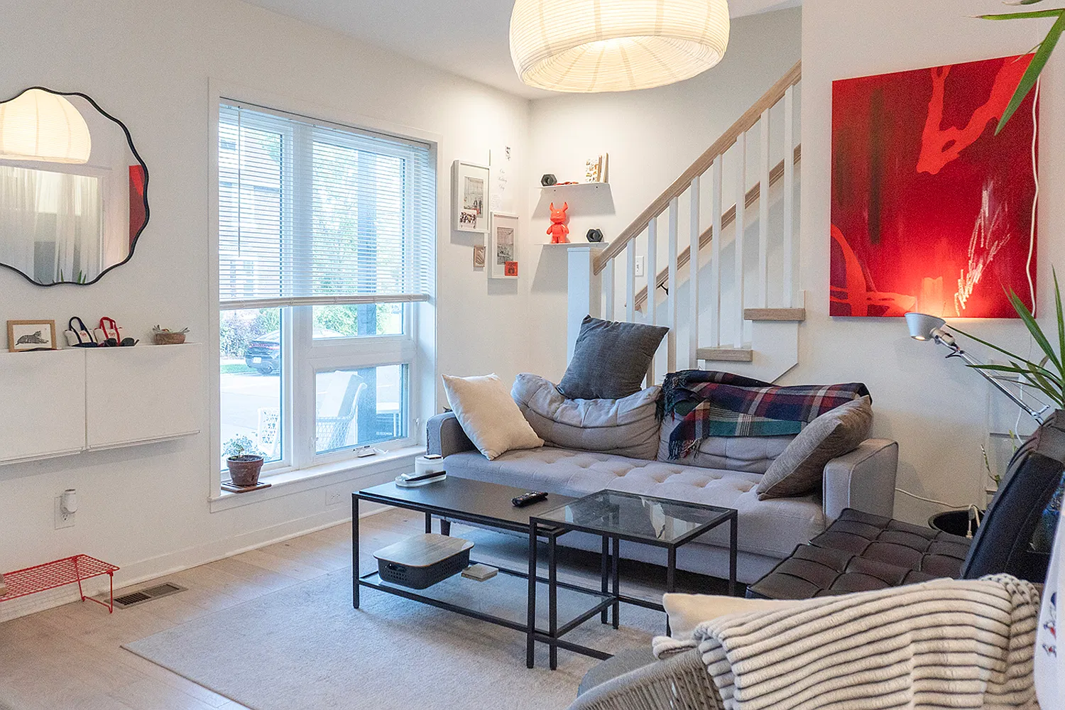 2 bed, 1120 sqft, $2,400 — Photo 2